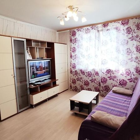 Apartments Holiday House Togliatti Exterior foto